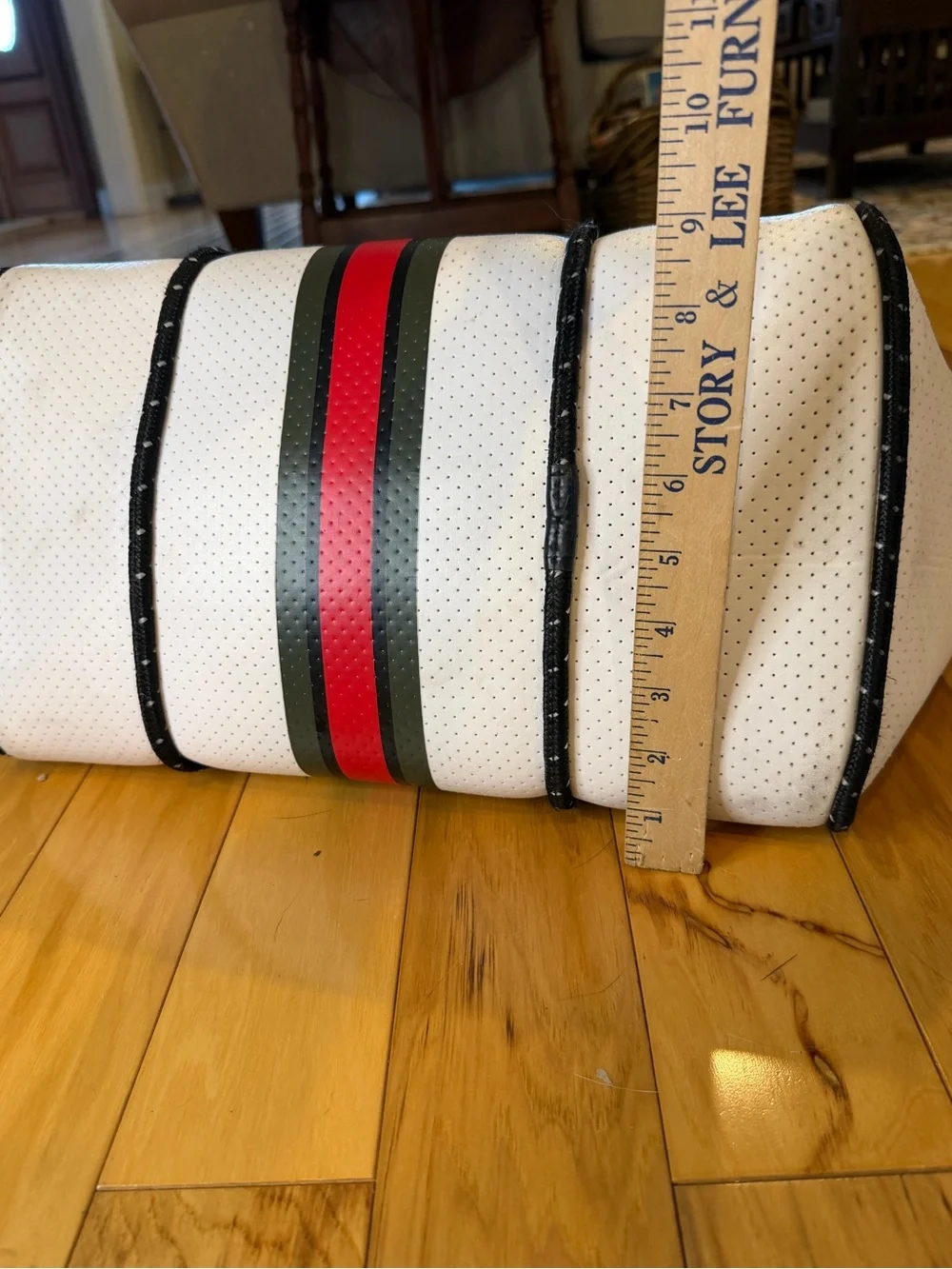 HAUTE SHORE White Neoprene Tote with Red and Green Center Stripe